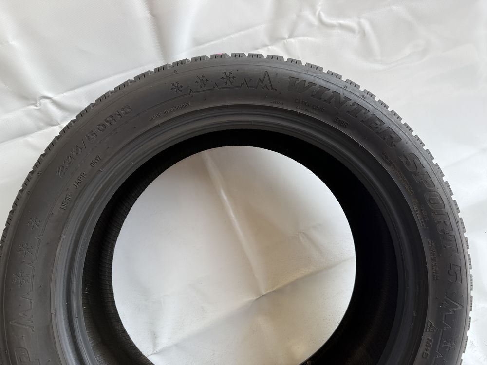 235/50/18 Dunlop Winter Sport 5 101V 2017R (161)