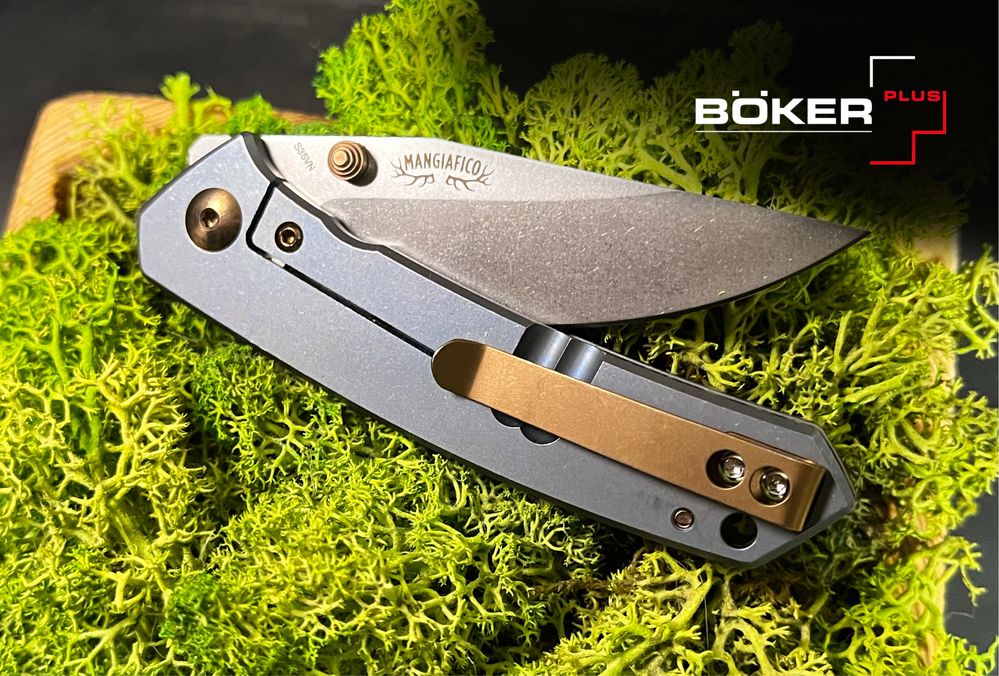 Boker plus "CANOE"