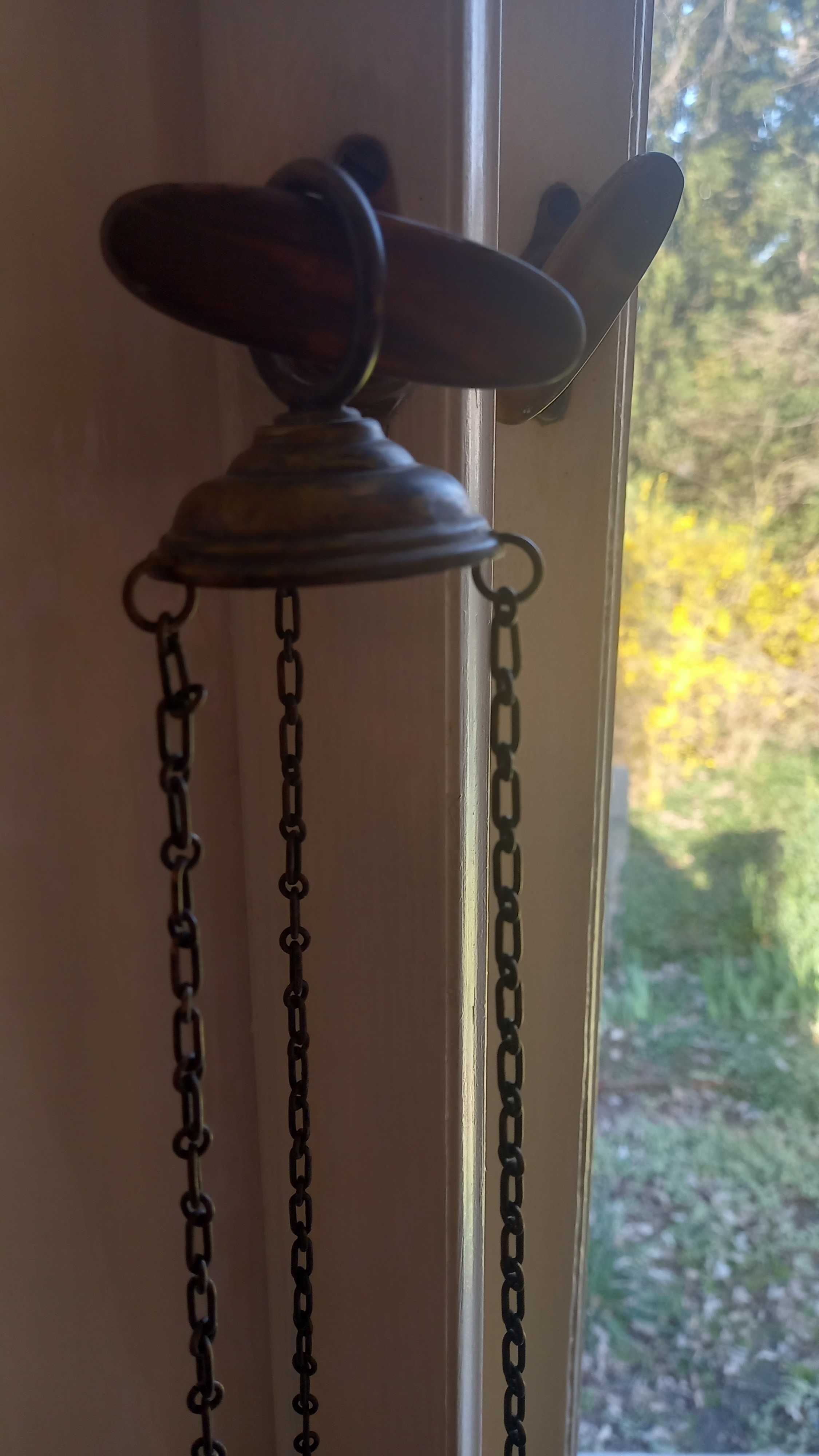 Lampa Lampka oliwna pod ikone fraget