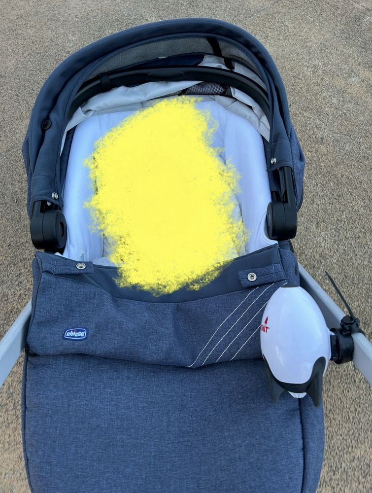 Carrinho Trio Chicco com Isofix e Alcofa