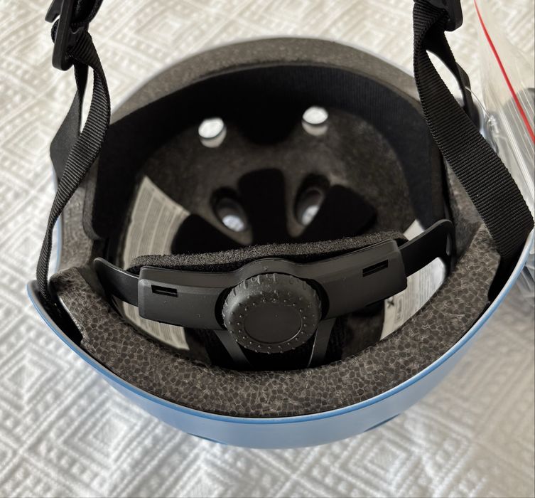 Capacete azul para criança (51-54 cm) - 3 aos 8 anos