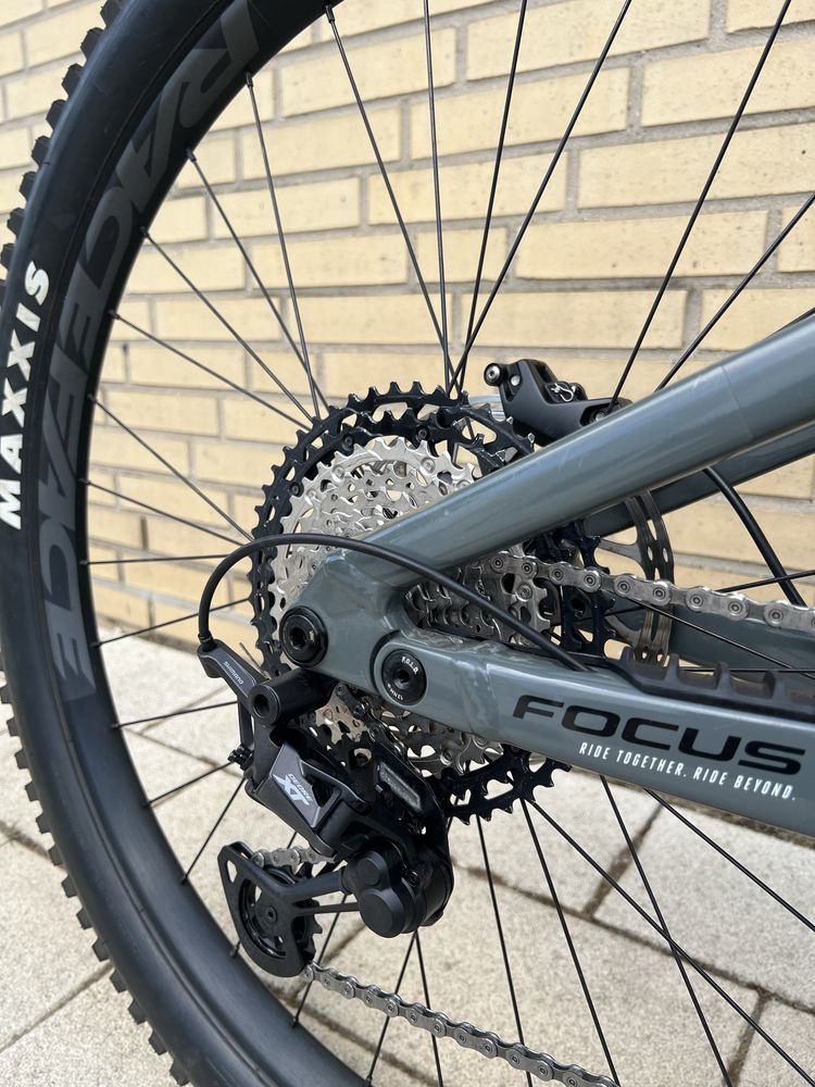 Електро двох підвіс Focus Jam 2 6.8 Fox Shimano Deore XT Bosch