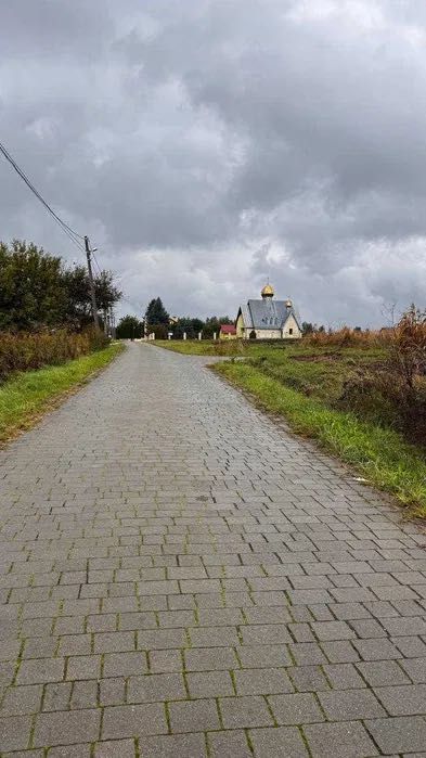 Продаж ділянки у Деревачі