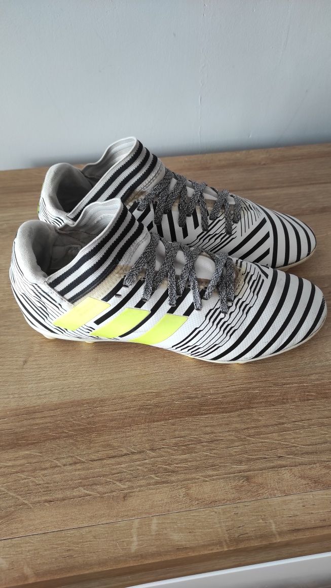 Korki ADIDAS  36 rozmiar 23,5 cm wkładka w dobrym stanie