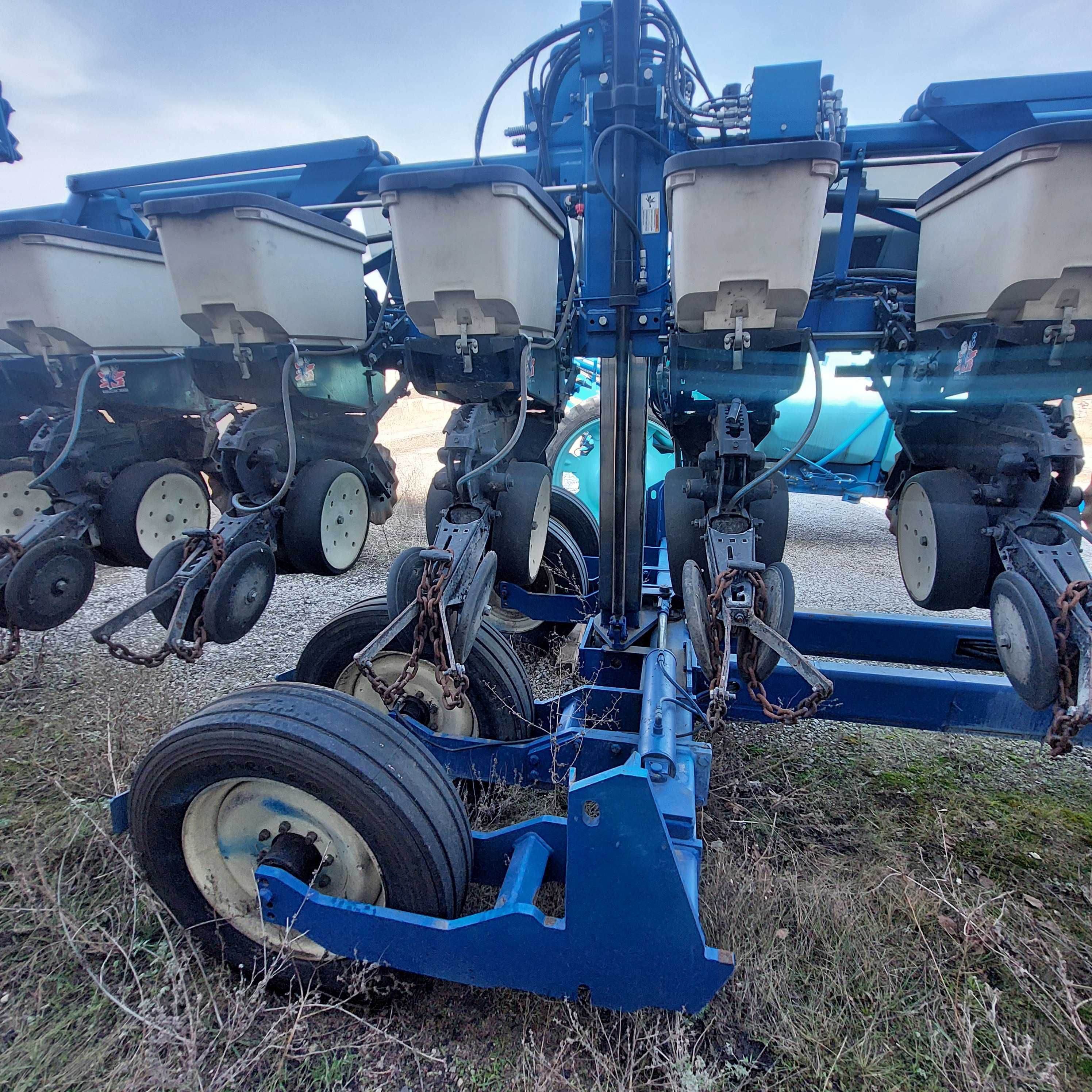 Сівалка сеялка Kinze 3600 2013р з рідкими  та сухими добривами