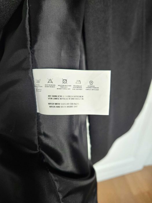 Płaszcz czarny piękny, nowy (THE MERCER) N.Y.
