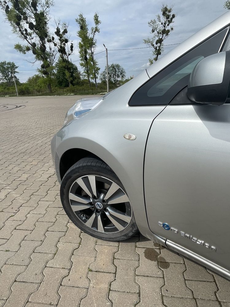 Nissan Leaf 2014р Нісан ліф леаф Норвегія