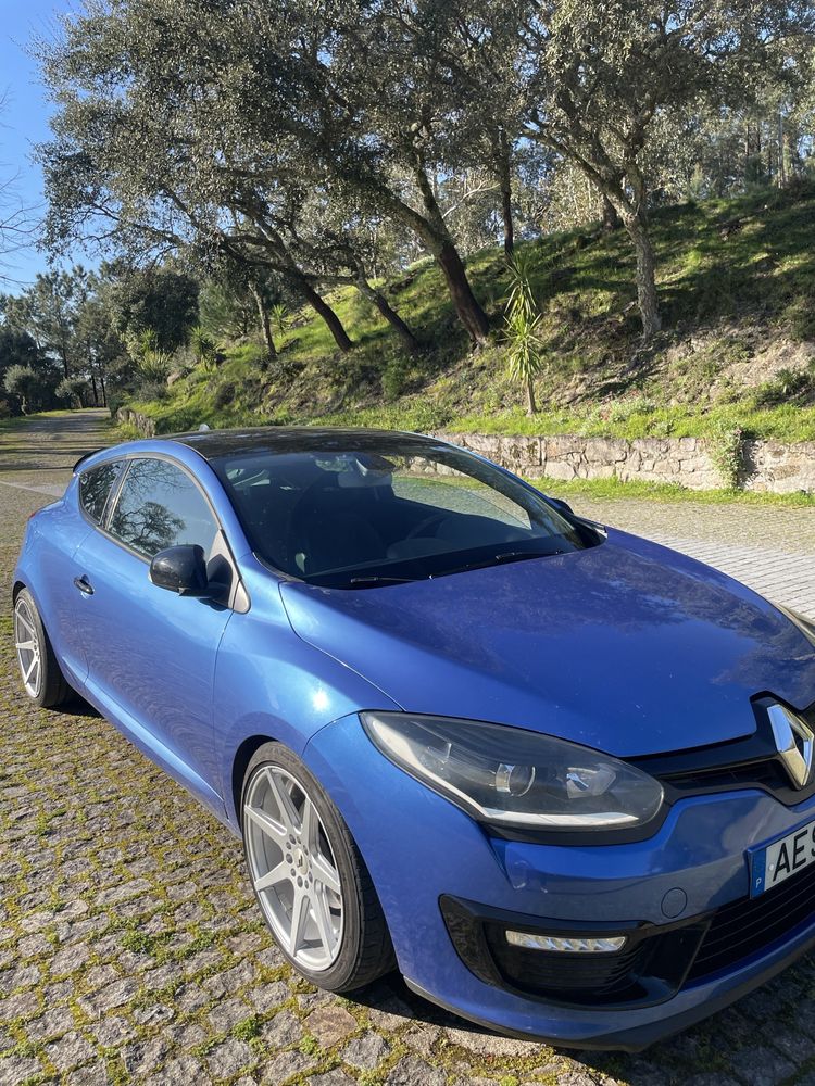 Renault Megane 3 coupé 1.6 130cv