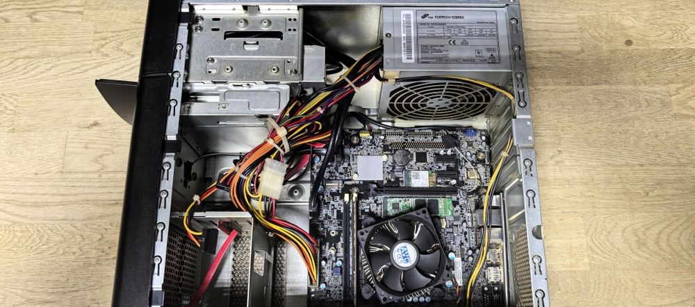 Комп'ютер PC-14T/i3-7100/Ram 8Gb DDR4 /SSD 240Gb M2/Windows 10