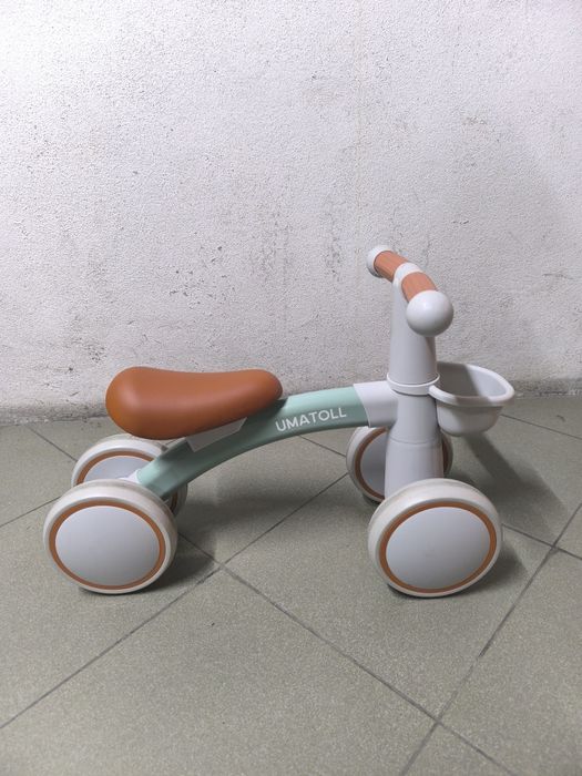 Triciclo para criança marca Umatoll
