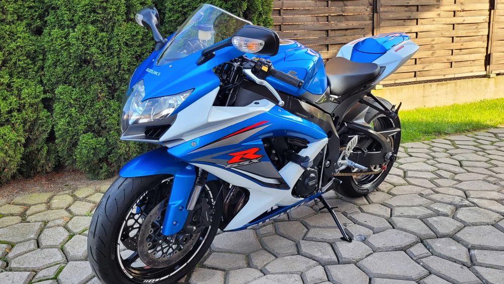 Suzuki GSXR 750 z Niemiec SUPER STAN tylko 32tyś.km Extra dodatki
