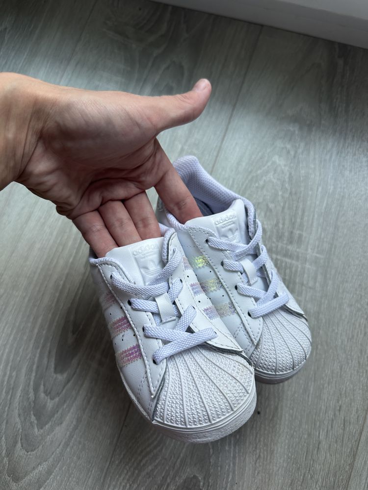Кросівки дитячі adidas