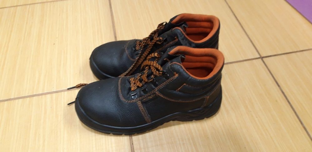 Buty robocze rozmiar 41