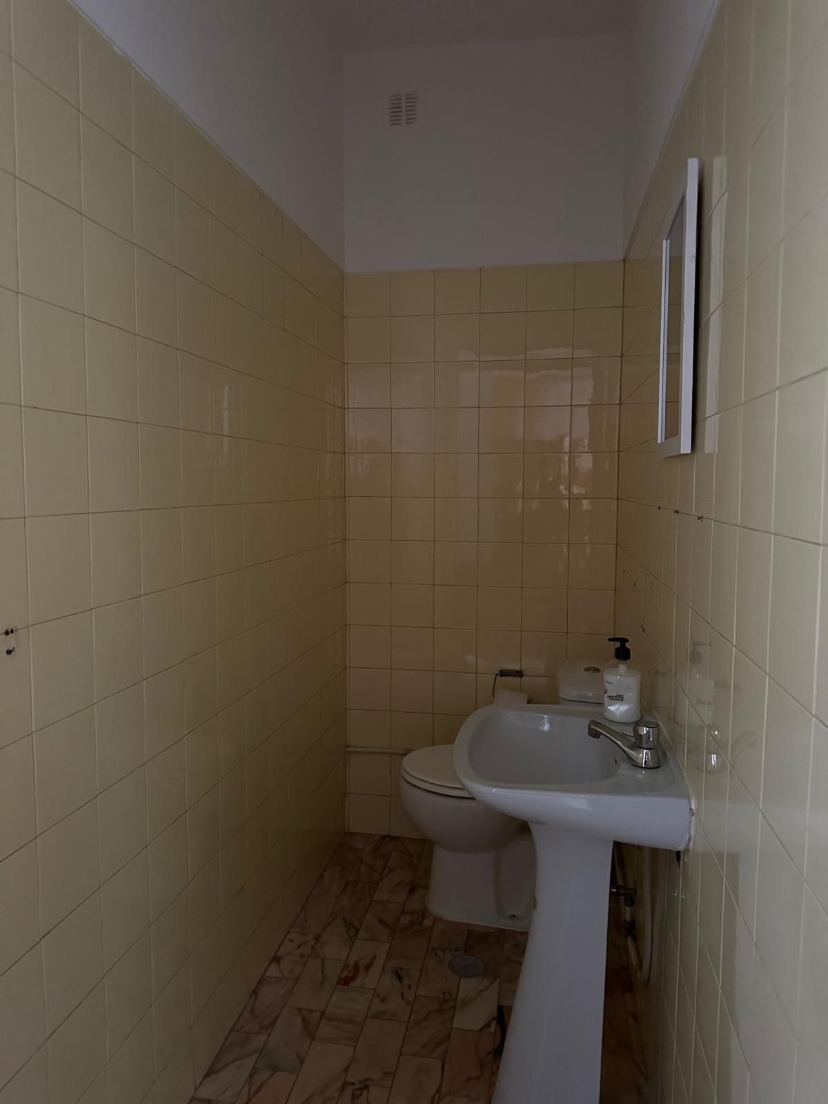 Alugo apartamento T2