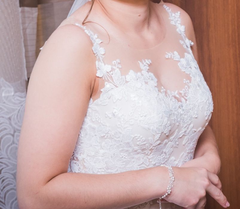 Sukienka ślubna rozmiar 38