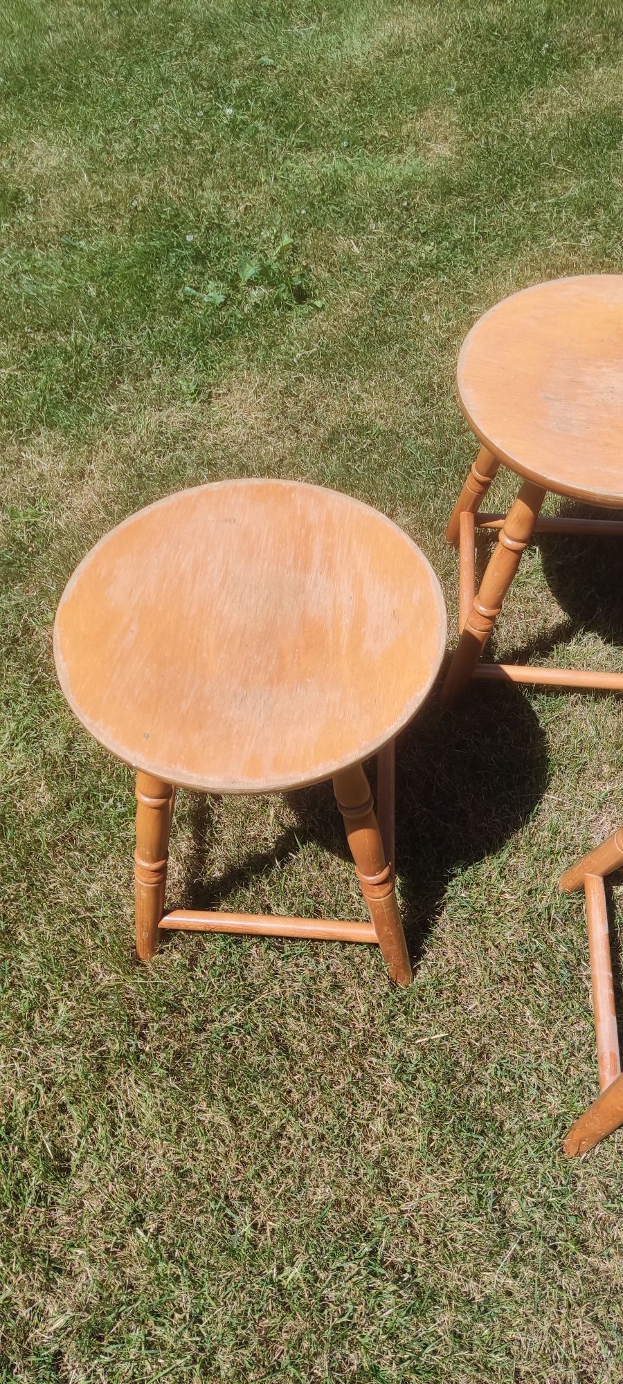 Taboret drewniany - używane cztery sztuki