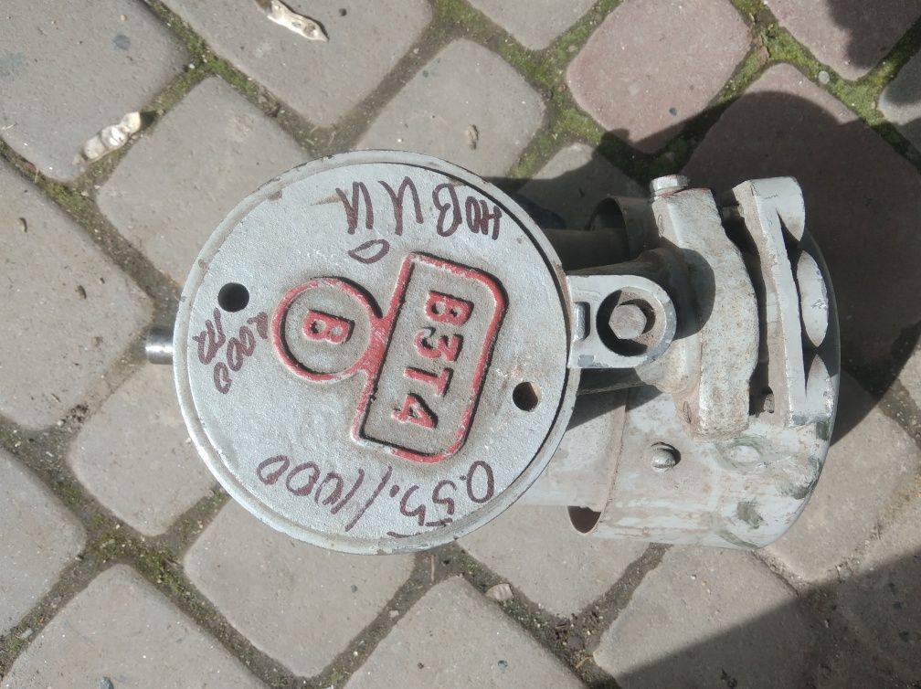 Новий Шахтного типу Электродвигатель 0.55/1000