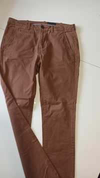 Beżowe miękkie i wygodne spodnie W31 L34