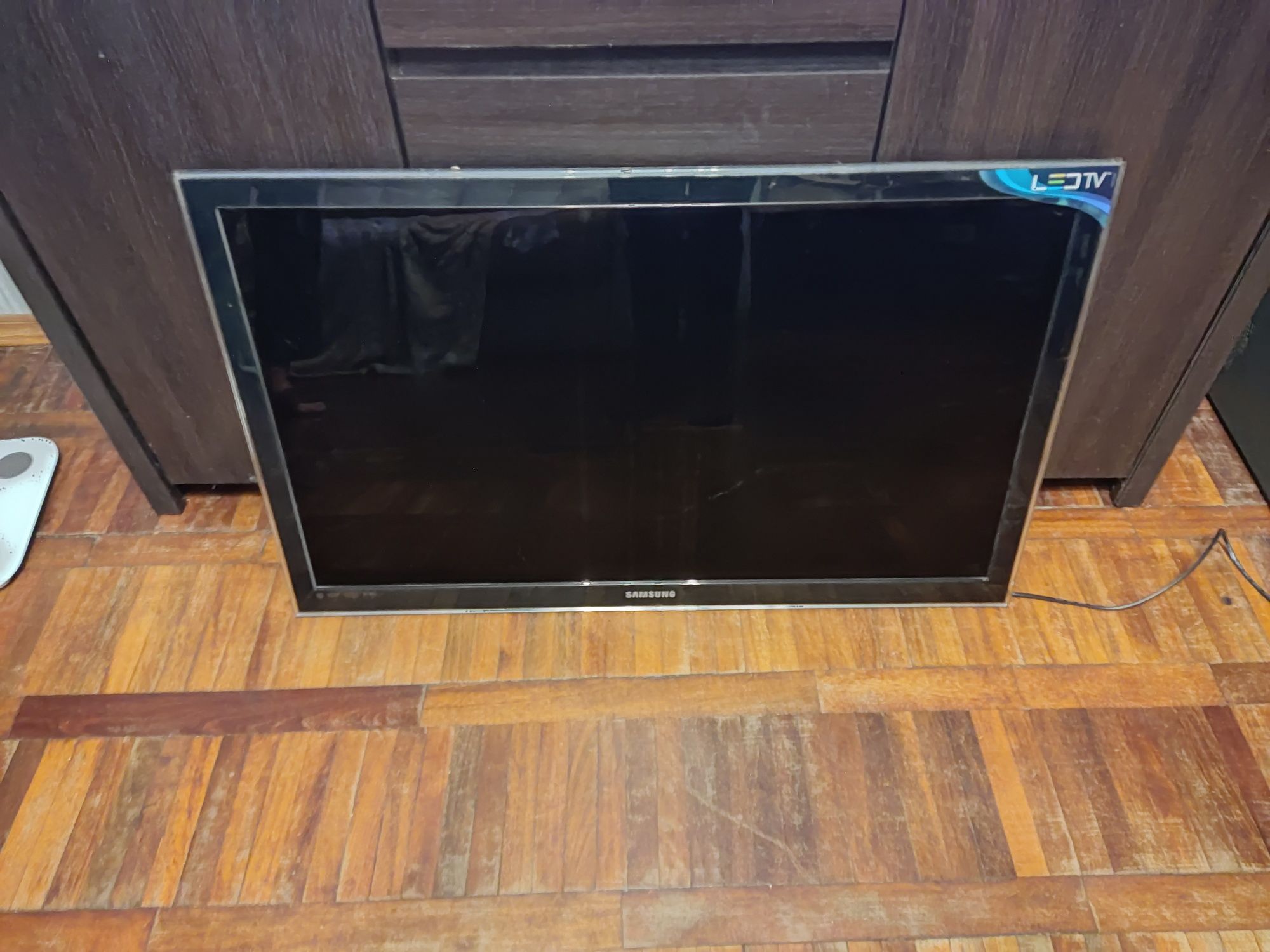 Телевизор Samsung