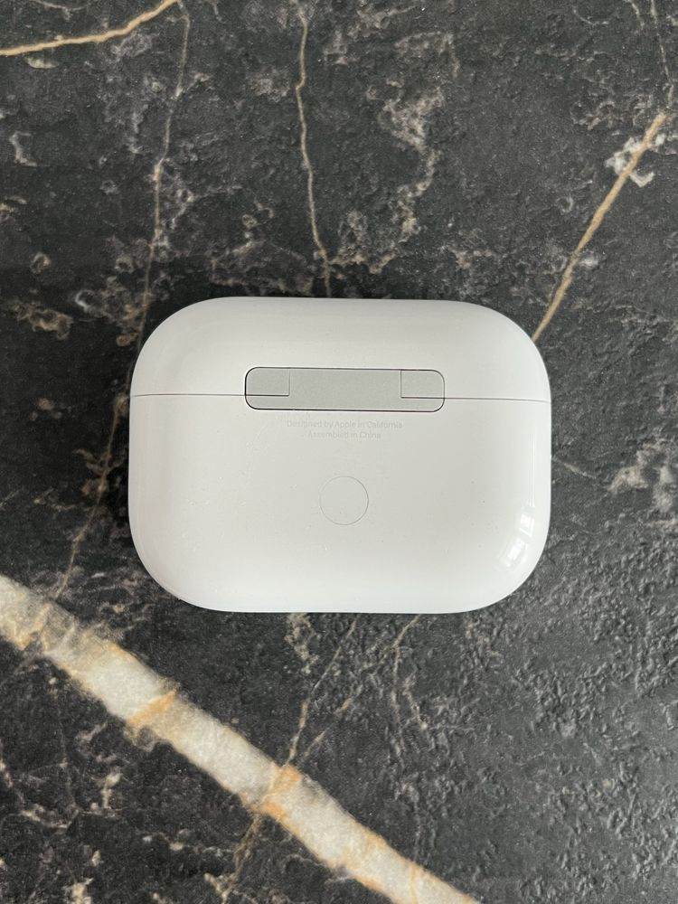 Кейс Airpods Pro 2