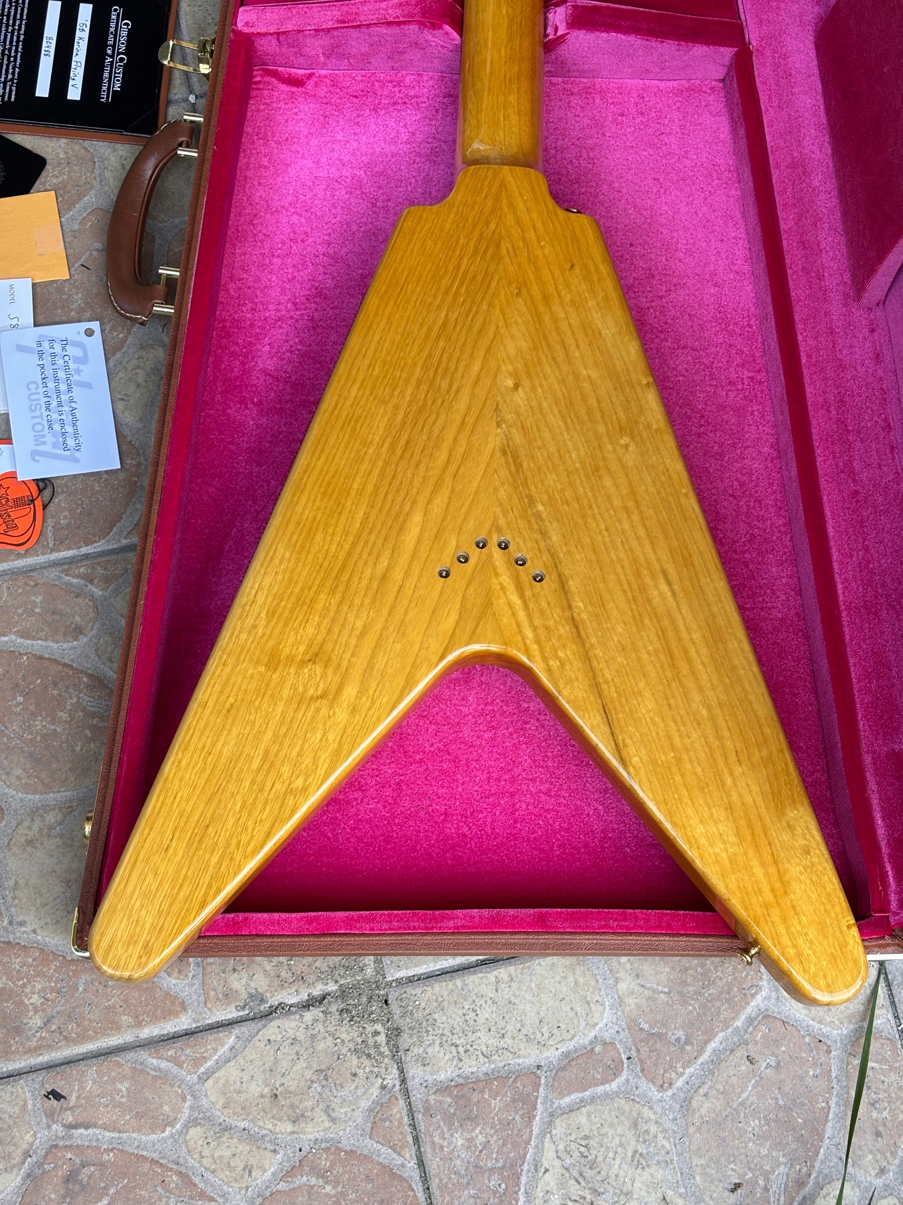 Gibson Custom Shop 1958 Korina Flying V 2022
