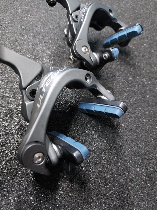 Hamulce Shimano Ultegra BR-6800 szczęki hamulcowe