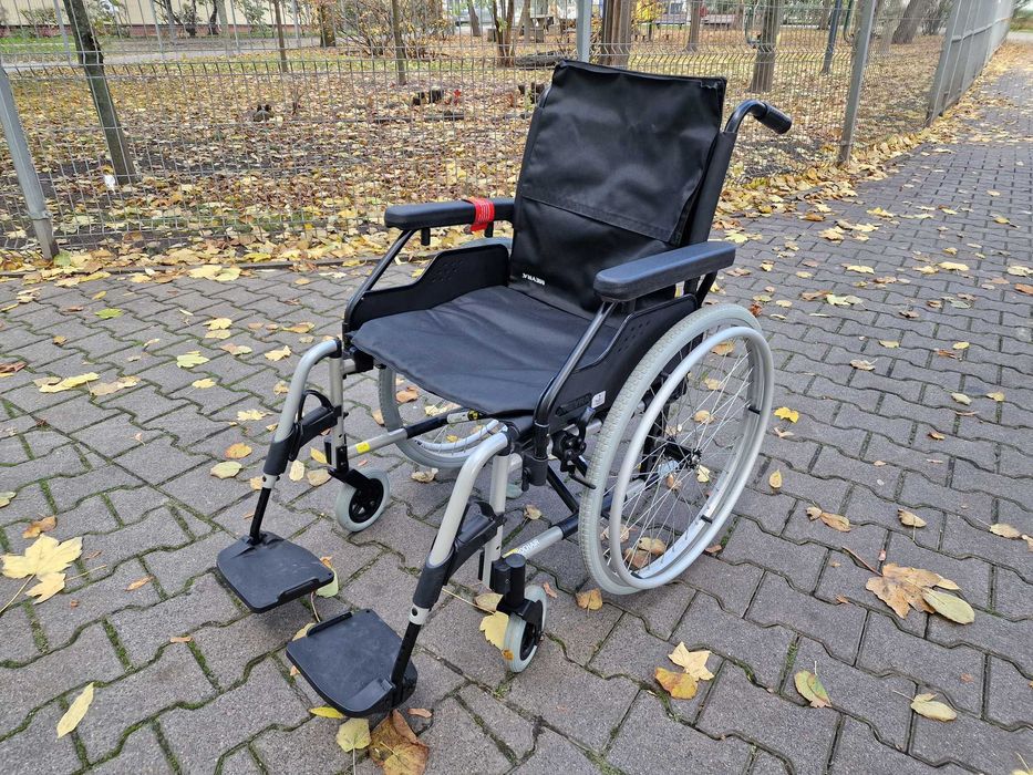 Lekki wózek inwalidzki Meyra