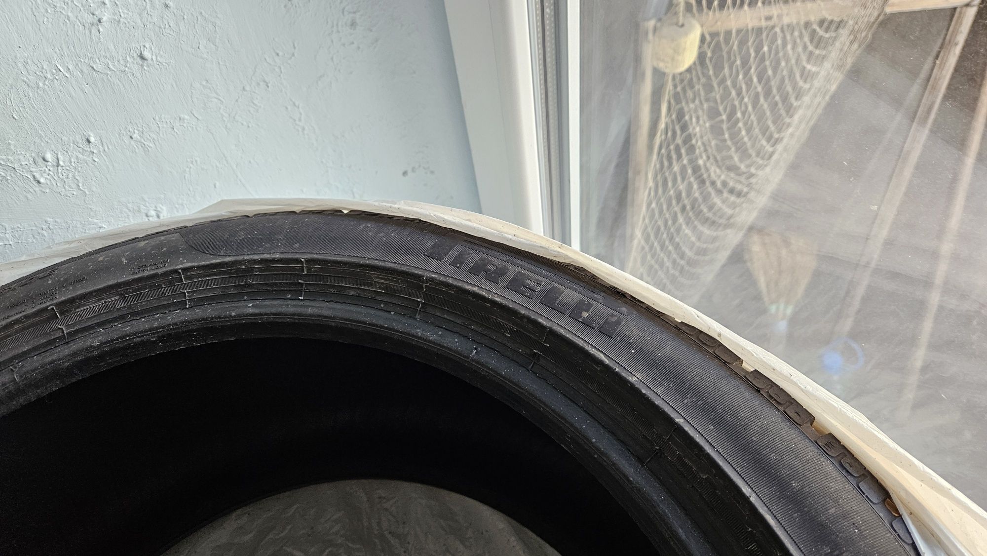 Pirelli sottozero 255/40/19