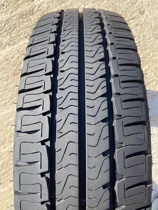225/75/16C Michelin 4 шт