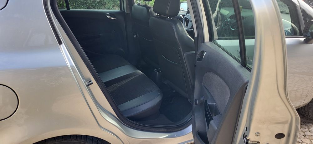 Opel Corsa 1.3 CDTI - 10.2014