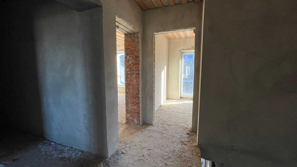 Таун Хаус, вул. Січинського, 11а/3