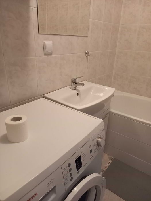 Wynajmę kawalerkę 30 m2 / ul. Chrobrego - naprzeciw LIDLA