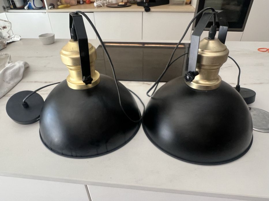 Candeeiros pretos e dourado - 2 unidades