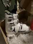 Buty narciarskie atomic 23 23,5 277mm