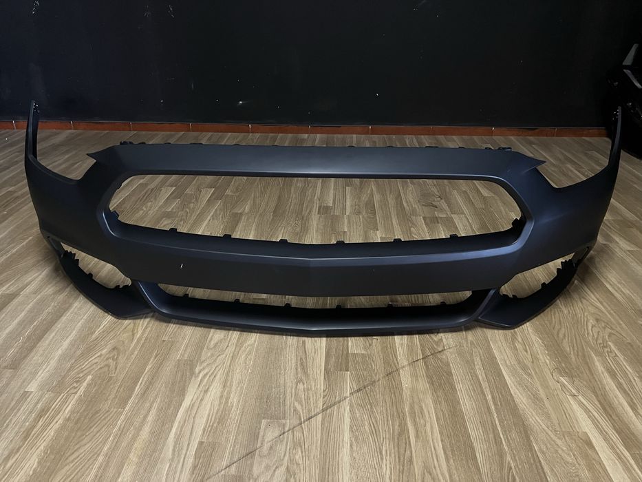 Para-choques ford mustang 2015