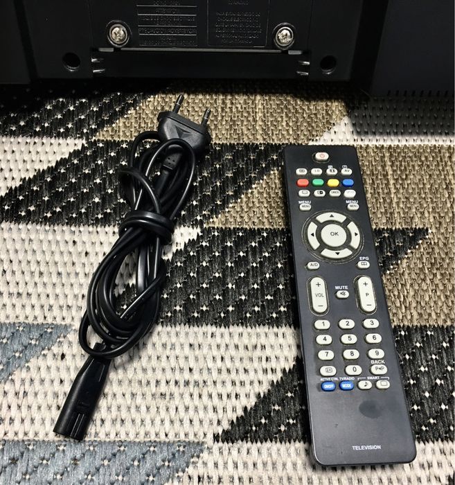 Телевизор Philips 32PFL7332/10