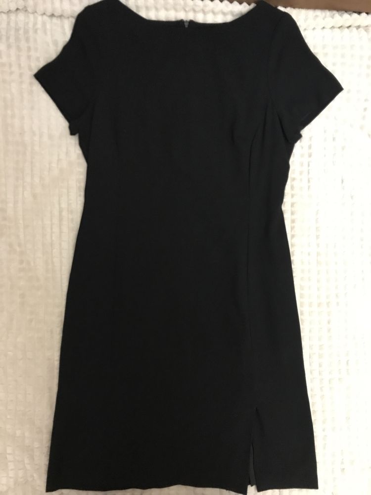 Сукня-футляр чорна M&S 42-44 розміру XS-S