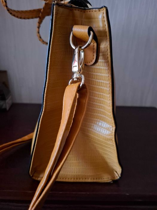 Сумка женская  стильная