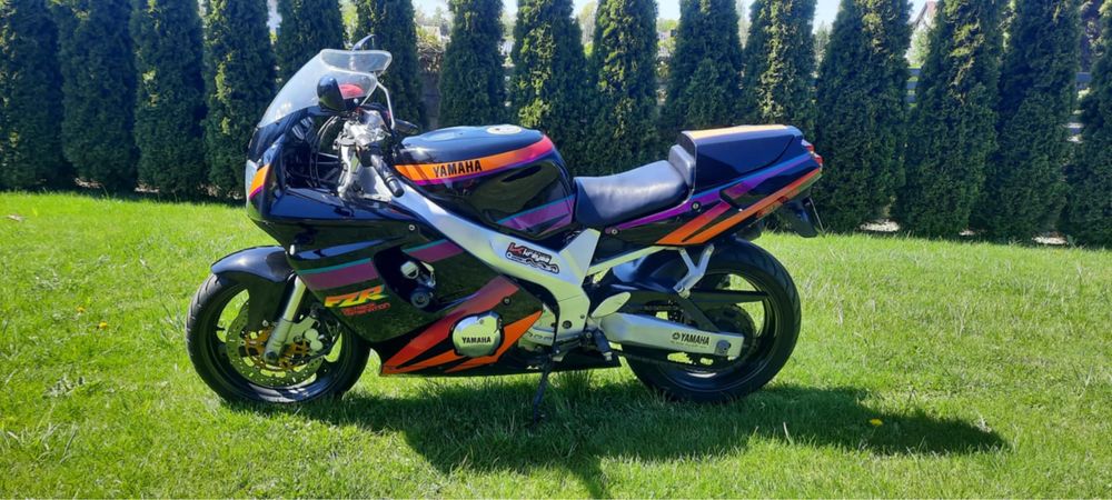Yamaha fzr600r 1994