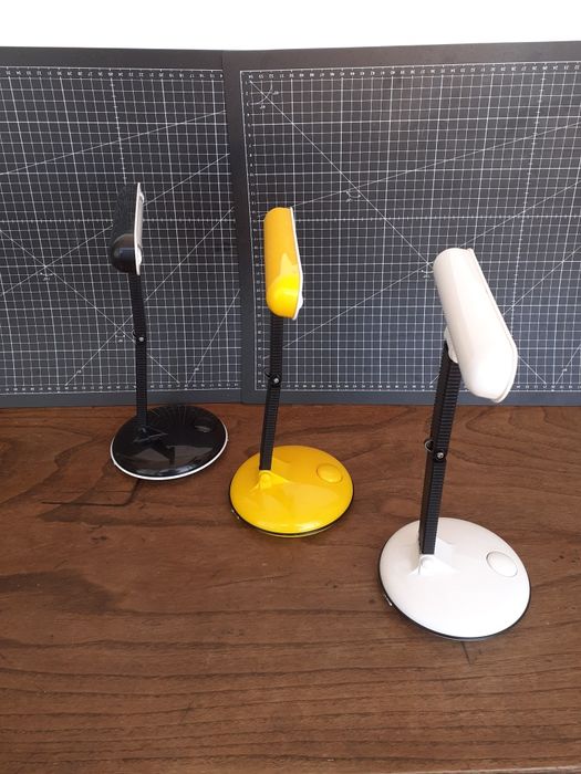 Candeeiro de mesa vintage design anos 80 Kyoji Tanaka