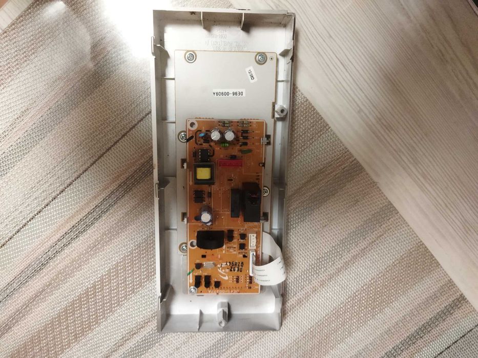 Панель уп-ния микроволновки Samsung ME86V,RPG832R,PG83R(запчасти).