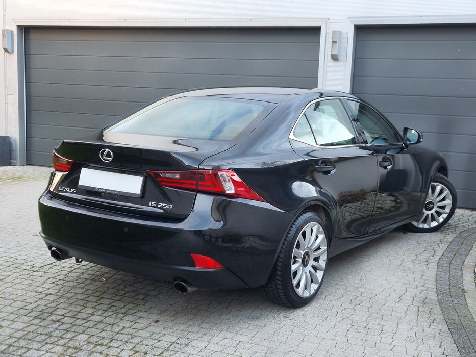 Lexus IS250 Salon Polska