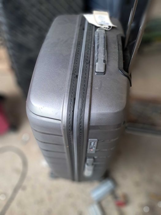 Sprzedam walizki male i duze