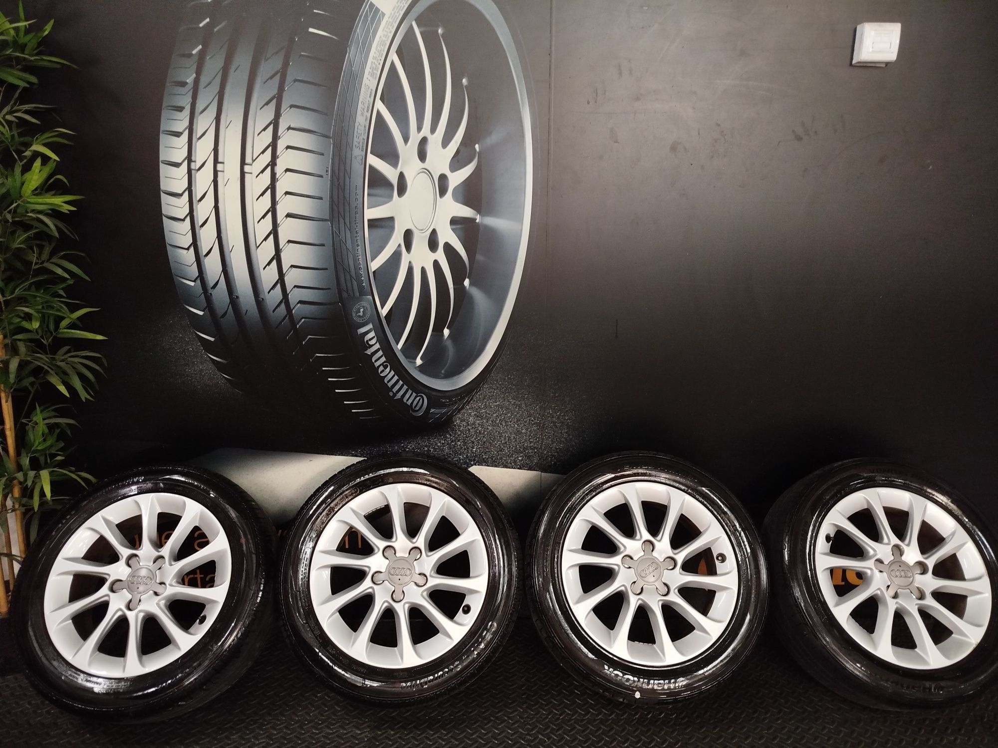 Jantes 16" Originais Audi com pneus