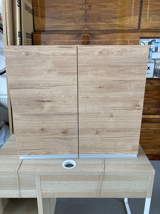 Sprzedam szafkę z ociekaczem na talerze