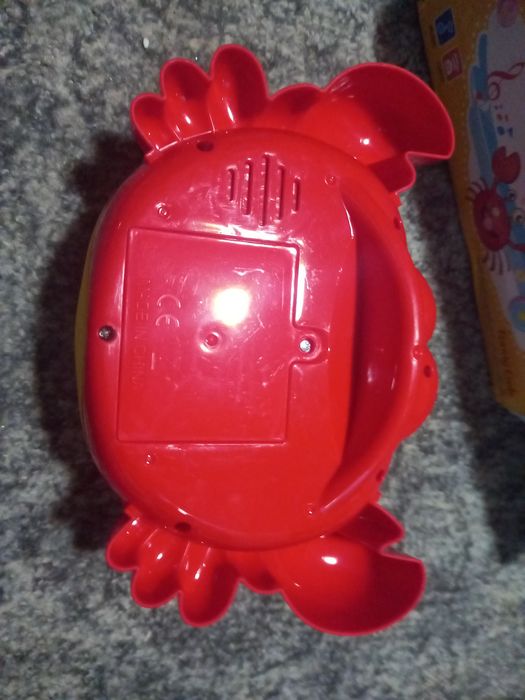 Іграшка для ванної кімнати з мильними бульбашками