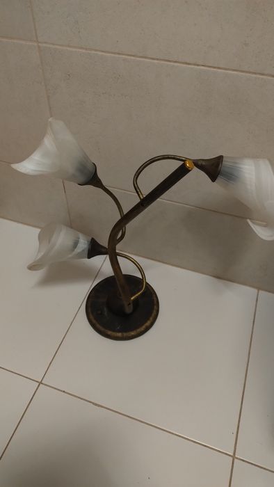 Lampa sufitowa do salonu pokoju