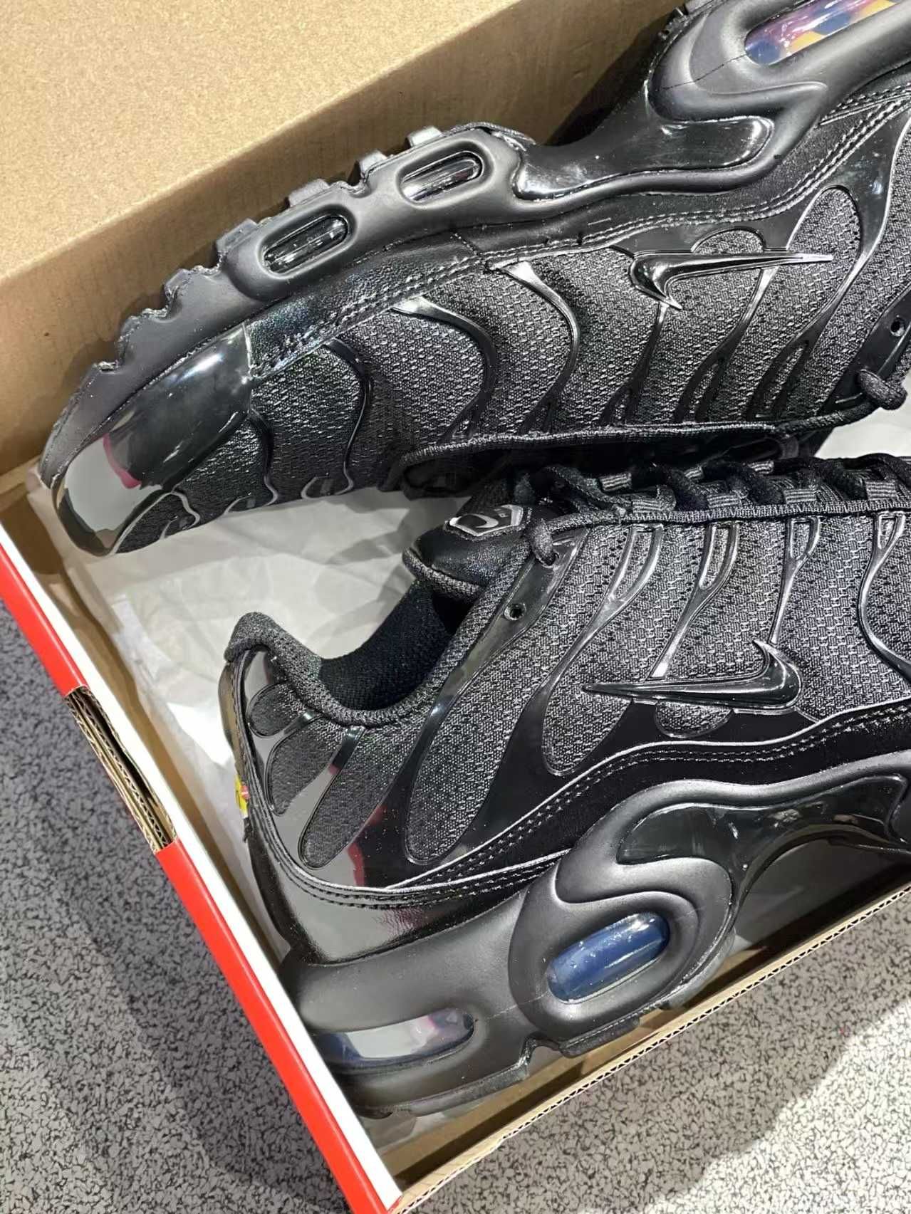 buty_Nike_Air_Max_TN_Plus_ Black_Espadryle R.44
