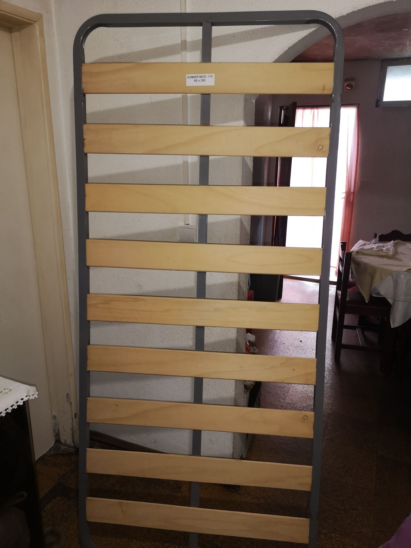 Estrado pra cama 90x200