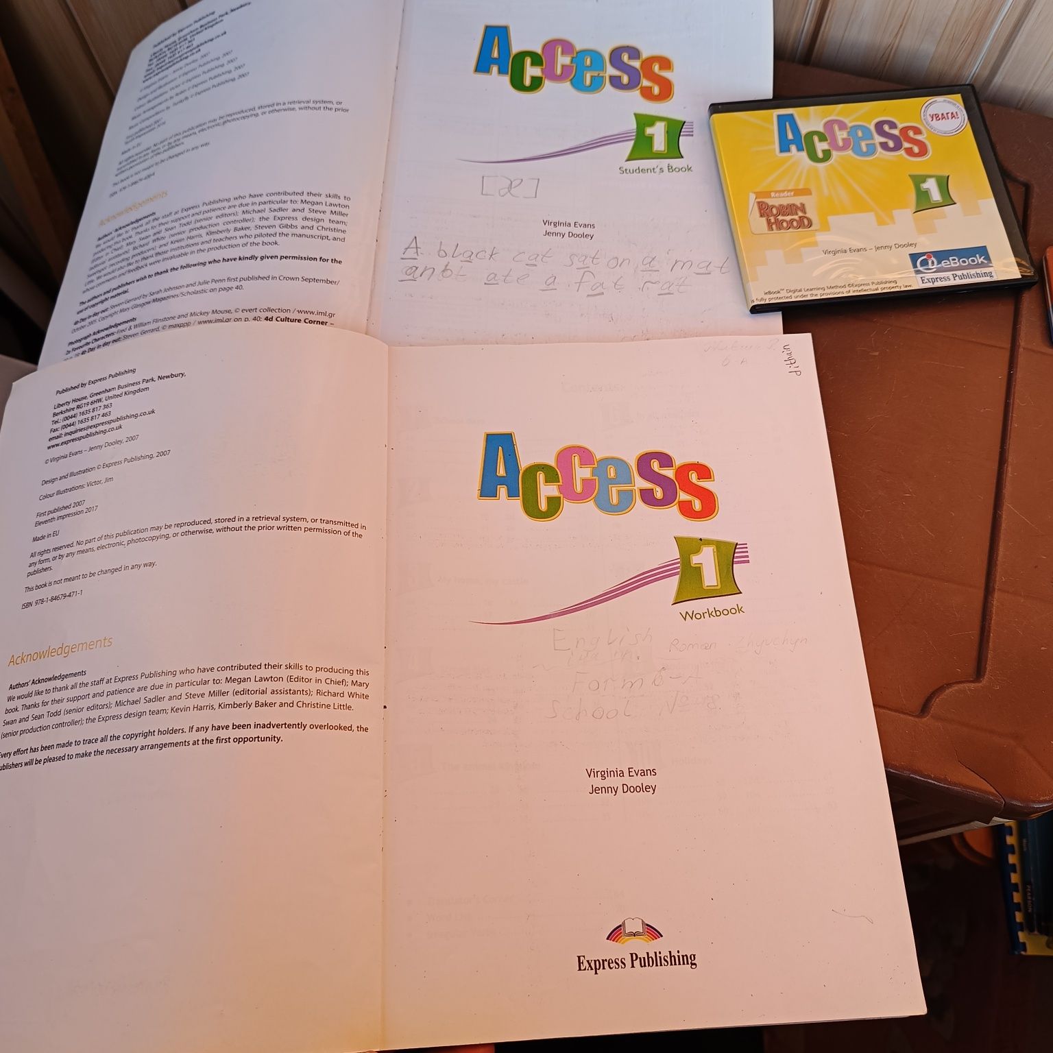 Access 1, комплект Workbook+Student's Book+CD reader Robin Hood